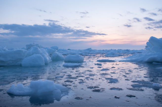 知床冬季知名流冰