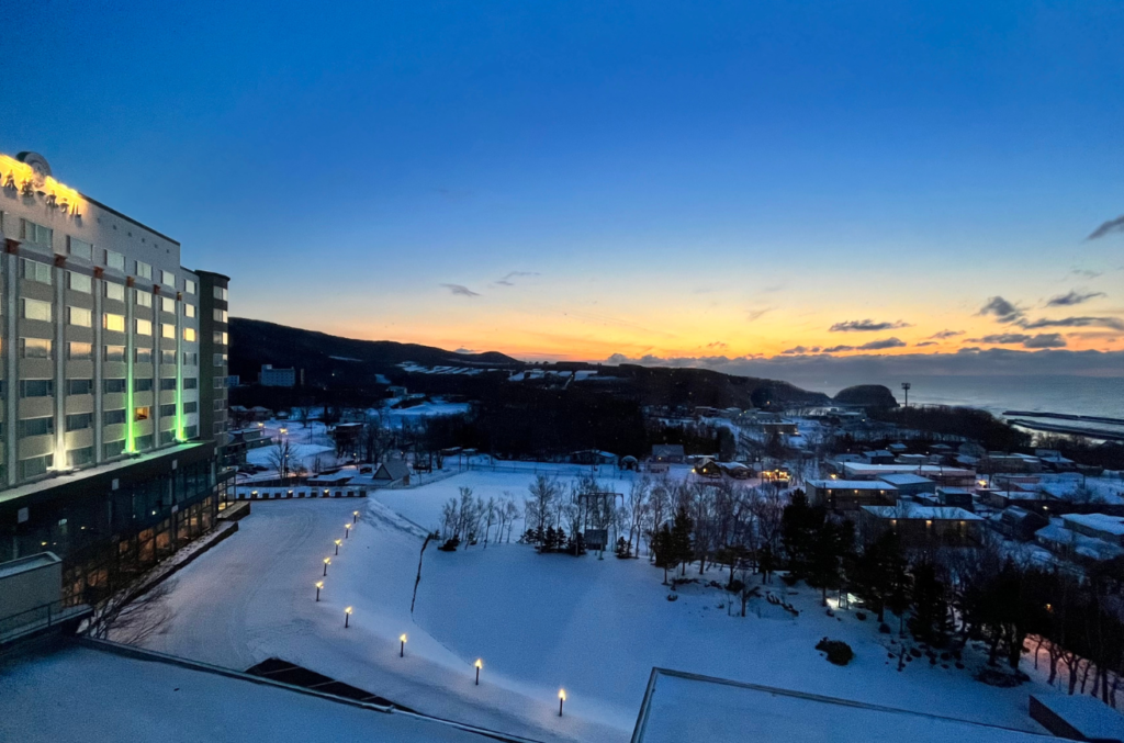 知床第一飯店向外